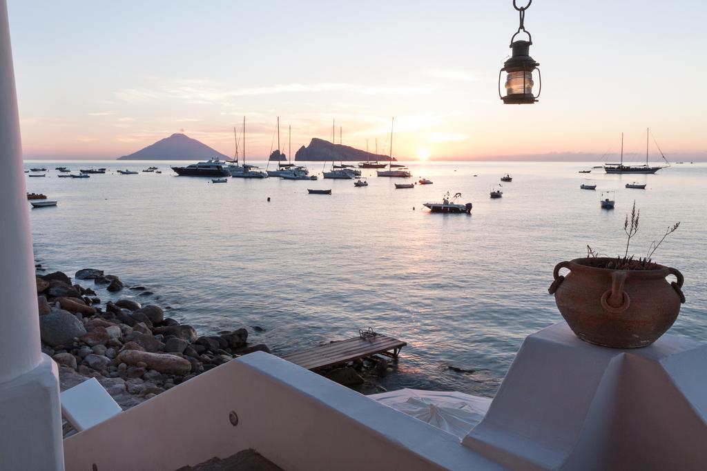 Villa Il Galeone Panarea Rum bild