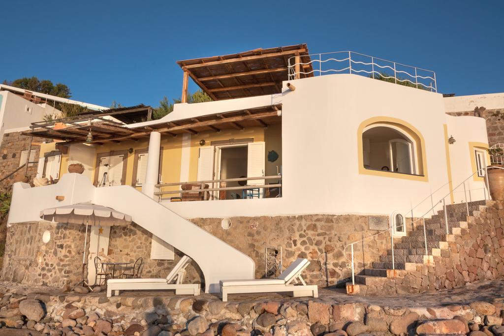 Villa Il Galeone Panarea Exteriör bild